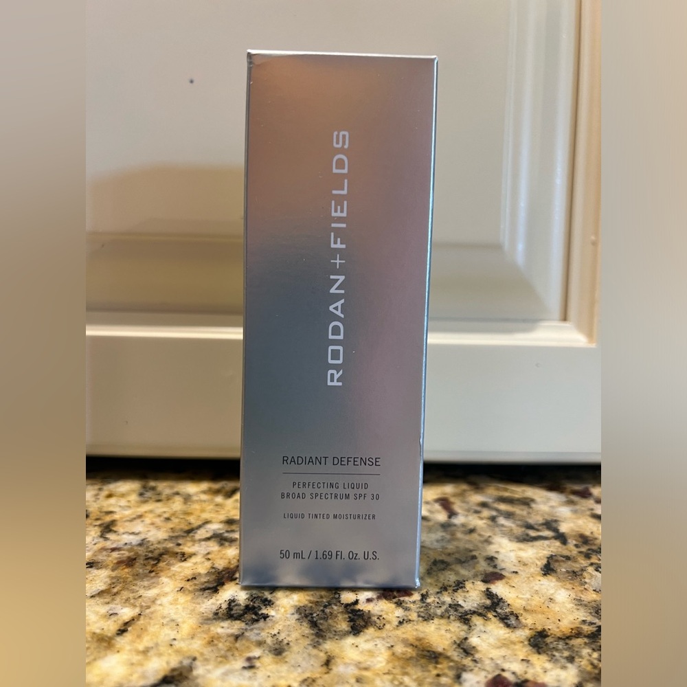 Rodan + Fields Radiant Defense Sand 3